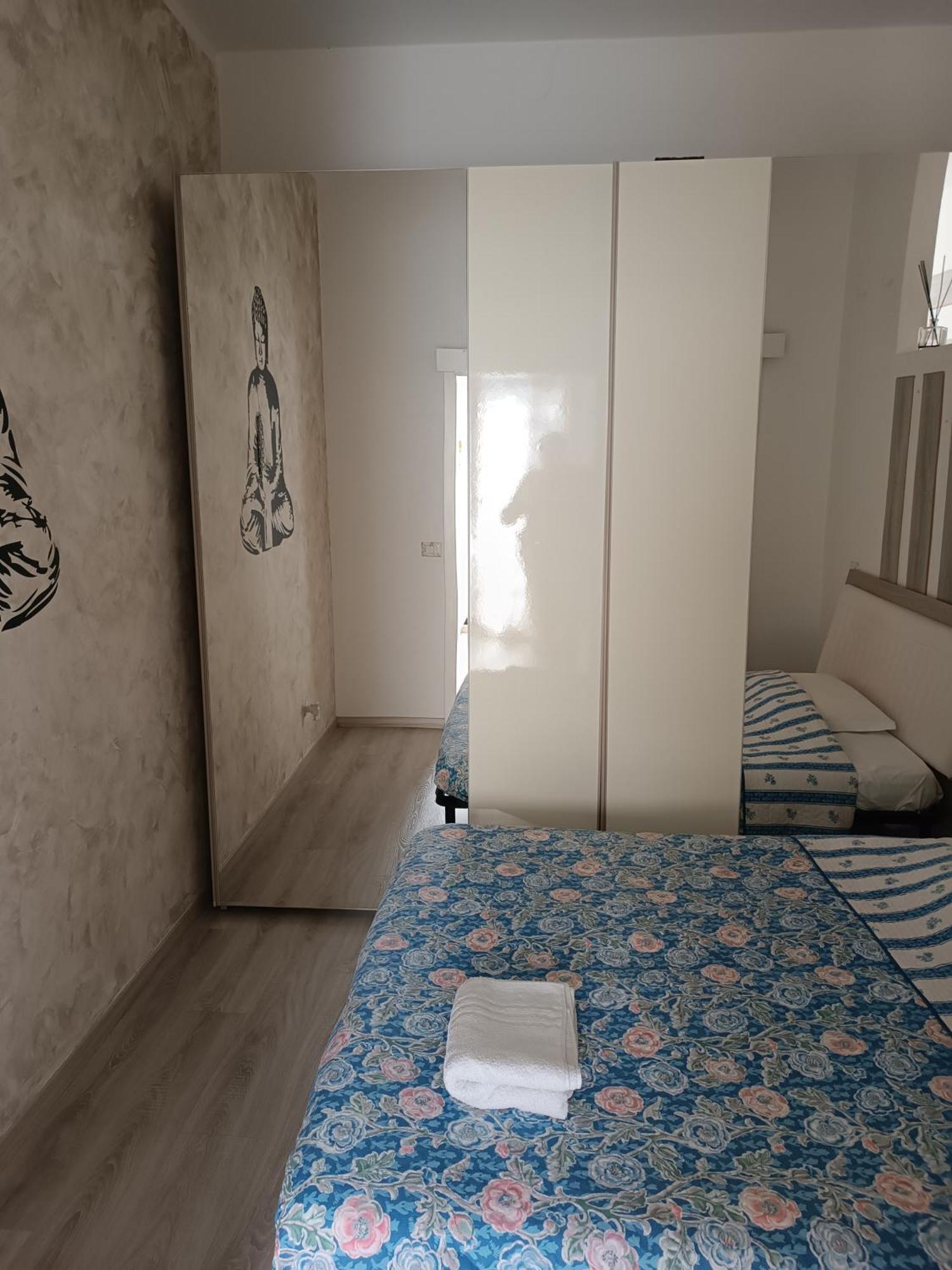 Angolo Di Liberta Apartment Bari Bagian luar foto